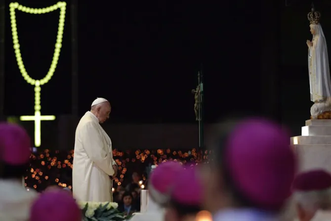 TEXTO Y VIDEO: Palabras del Papa en la vigilia en la capilla de las apariciones de Fátima