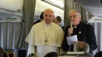 Papa Francisco durante la conferencia de prensa en el avión papal / Foto: Angela Ambrogetti (ACI Prensa)