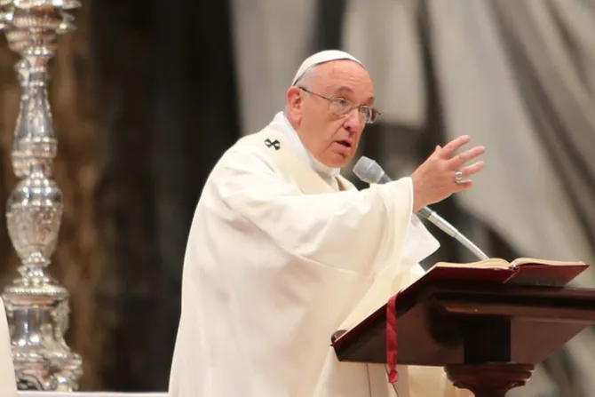 Papa Francisco: El chisme destruye como una bomba atómica