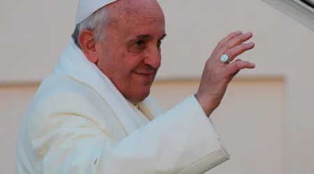 Papa Francisco: El fin de los estudios en toda universidad pontificia es eclesial