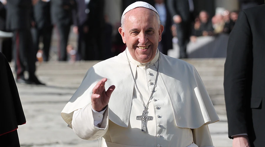 El Papa Francisco en la Plaza de San Pedro. Foto: Bohumil Petrick (ACI Prensa)?w=200&h=150