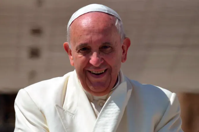 En tiempos de turbulencia busquen refugio en María, aconseja Papa Francisco a seminaristas