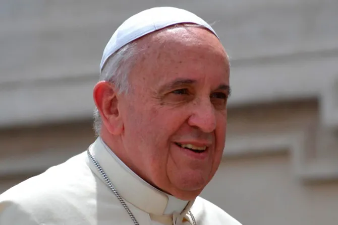 El Papa Francisco recibe en audiencia a iniciador del Camino Neocatecumenal