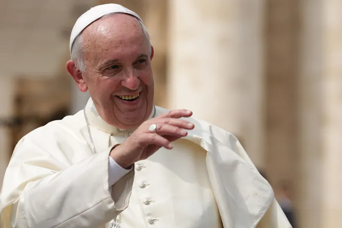El Papa Francisco irá a Colombia, afirma autoridad vaticana