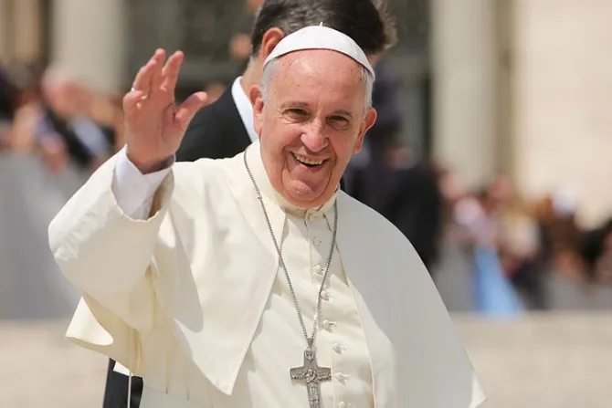 El Papa Francisco da este breve mensaje en el Día Internacional de la Paz