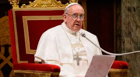 El Papa recuerda que en la Iglesia importa más el que sirve y no el que manda