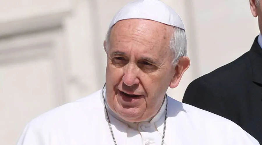 Papa Francisco alienta al pueblo de Chile a buscar la paz y el reencuentro