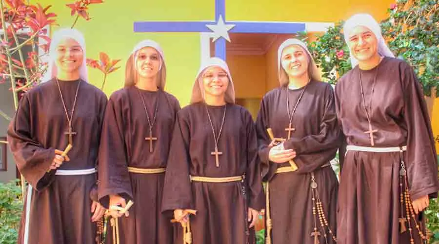 Religiosas de la Fraternidad Misionera del Camino. Crédito: Diócesis de Iquique.