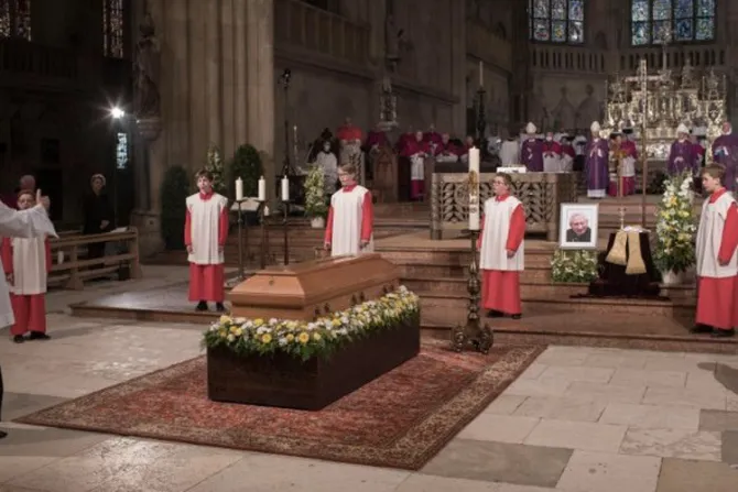 Benedicto XVI envía mensaje al funeral de su hermano Mons. Georg Ratzinger