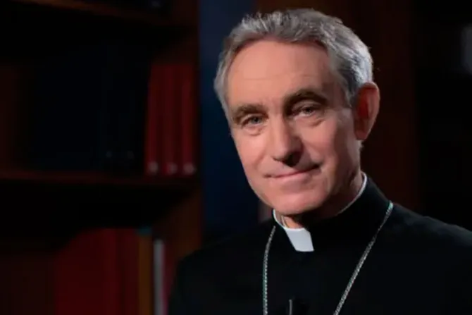 Mons. Gänswein relata la historia detrás de respuesta de Benedicto XVI a informe sobre abusos