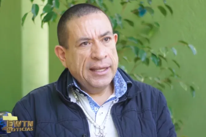 VIDEO: Muchos gays no quieren matrimonio del mismo sexo, dice homosexual católico mexicano