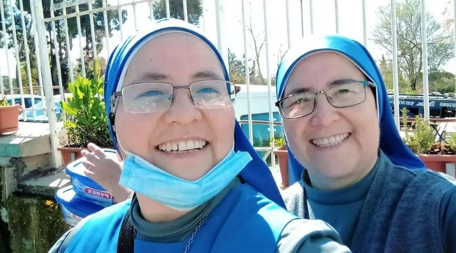 Gemelas religiosas asisten a católicos en ambos lados de la frontera de Israel y Gaza