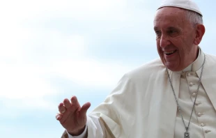 El Papa en la Audiencia General. Foto: Daniel Ibu00e1u00f1ez / ACI Prensa 