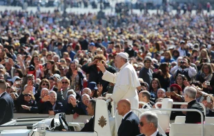 El Papa Francisco en la audiencia general de hoy. Foto Petrik Bohumil / ACI Prensa 