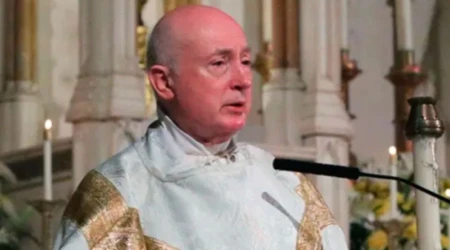 Conocido sacerdote niega acusaciu00f3n de agresiu00f3n sexual contra una joven