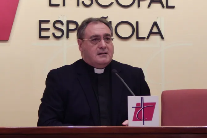 Obispos de España alistan documento “Iglesia servidora de los pobres”