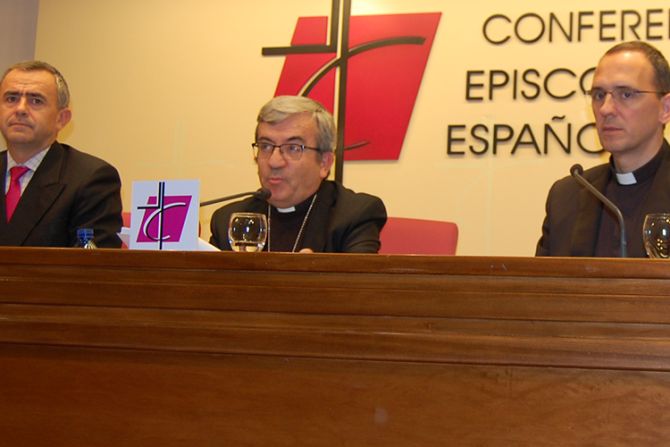 Iglesia en España renueva protocolos de actuación ante casos de abusos