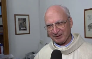 P. Giuseppe Mangano. Captura Youtube 