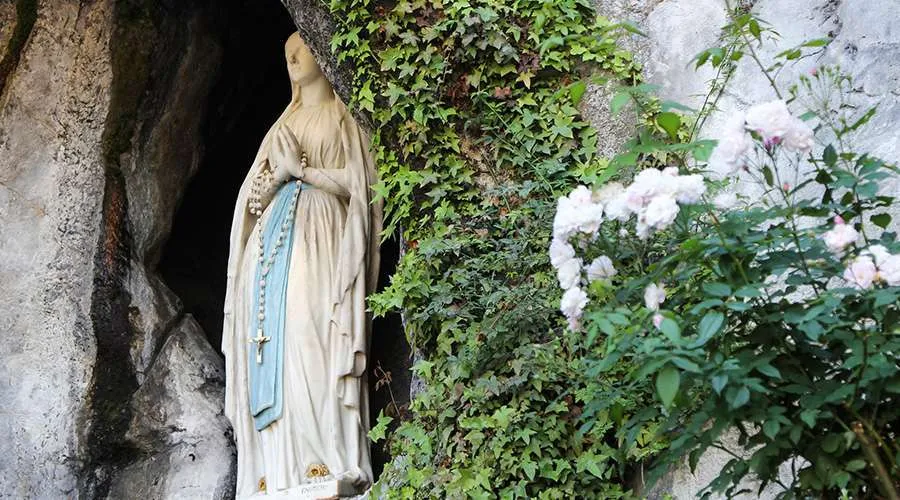 Lo que debes saber sobre la famosa agua de Lourdes 