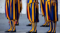 Guardia Suiza del Vaticano. Crédito: Daniel Ibáñez/ACI Prensa