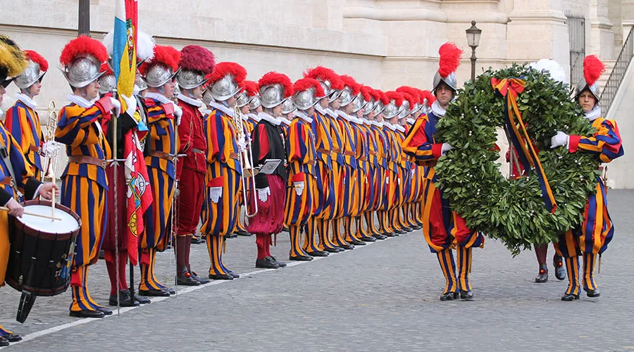 La Guardia Suiza en el Vaticano. Foto Daniel Ibáñez / ACI Prensa?w=200&h=150