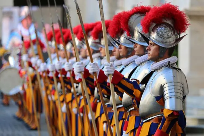 Vaticano: 38 nuevos miembros de la Guardia Suiza jurarán en octubre