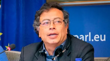 Líder provida alerta: Gobierno de Petro está llevando a Colombia hacia políticas antivida