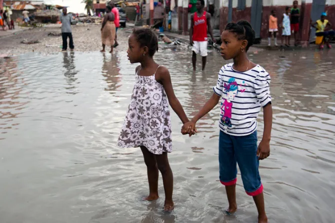 El Papa pide orar por víctimas de fuerte huracán en Haití que ha dejado 900 muertos 
