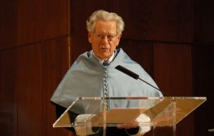 Kans Ku00fcng. Cru00e9dito: UNED Universidad Nacional de Educaciu00f3n a Distancia (CC BY 2.0). 