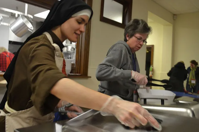 Monja católica en Estados Unidos gana concurso de cocina en TV