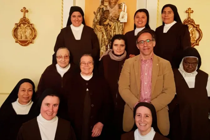 Hermanas Carmelitas son conocidas como “artillería pesada” por sus oraciones
