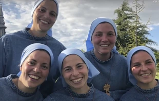 Cru00e9dito: Captura pantalla Canal Youtube Iesu Communio.  