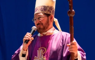 Mons. Hipu00f3lito Reyes Larios +. Cru00e9dito: Catolin 