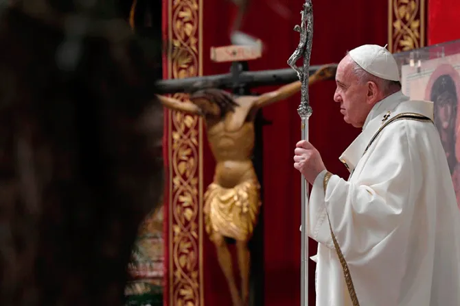 Pascua 2020: Homilía del Papa Francisco en la Vigilia Pascual