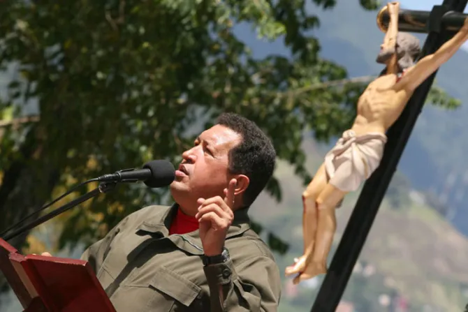 [VIDEO] Gobierno de Venezuela manipula Padre Nuestro y lanza oración a Hugo Chávez