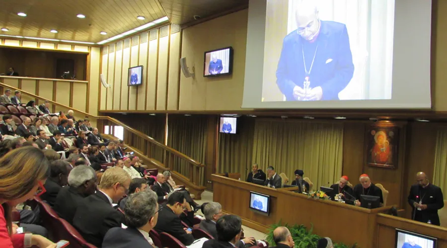 Inauguración de "Humanum" en Aula del Sínodo en el Vaticano.?w=200&h=150