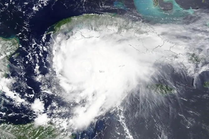 Obispo pide orar a Dios ante nueva amenaza de huracán Grace en México