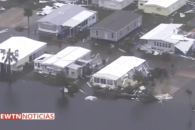 Campañas de la Iglesia Católica para ayudar a los afectados por huracán Ian en Florida