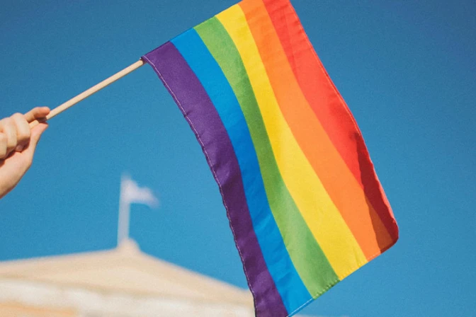 Marianistas promueven evento a favor de la ideología de género en Perú