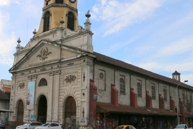 Delincuentes roban iglesia franciscana y profanan sagrario