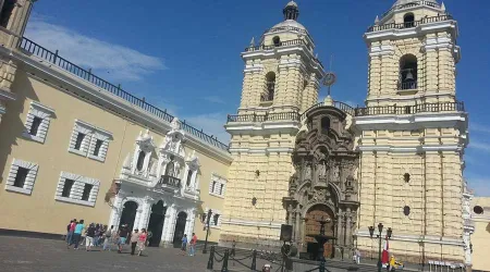 Perú: Realizan conferencia magistral sobre espacios sagrados católicos de Lima