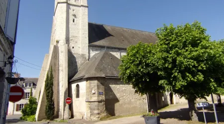 Se incendia iglesia de 900 años en Francia