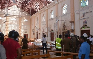 Dau00f1os en una de las iglesias que sufrieron atentados de terroristas en Domingo de Resurrecciu00f3n de 2019, en Sri Lanka. Cru00e9dito: Roshan Pradeep & T Sunil. 
