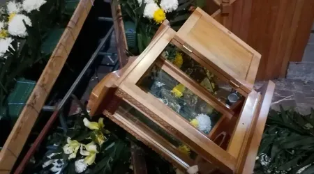 Profanan iglesia y destrozan imágenes del Sagrado Corazón y María Auxiliadora en México