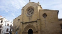 Fachada de la parroquia de San Miguel,atacada con bomba casera. Foto: Diocesis De Cu00f3rdoba (Espau00f1a)