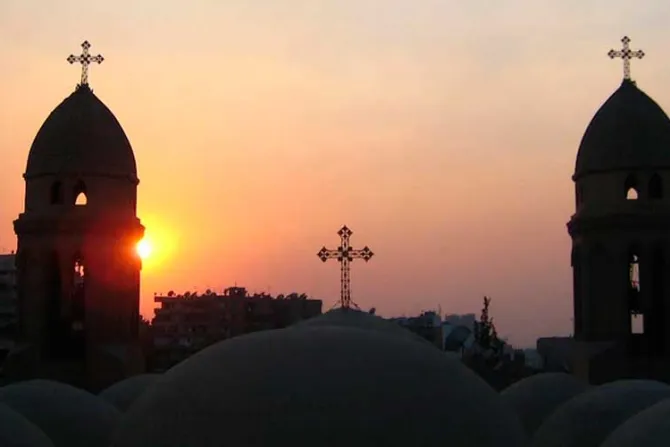 Cristianos sobrevivientes al ataque en Egipto narran impactante historia de fe de víctimas