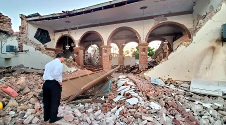 #PrayForPuertoRico: Sismo destruye iglesia y fieles piden oraciones en redes sociales