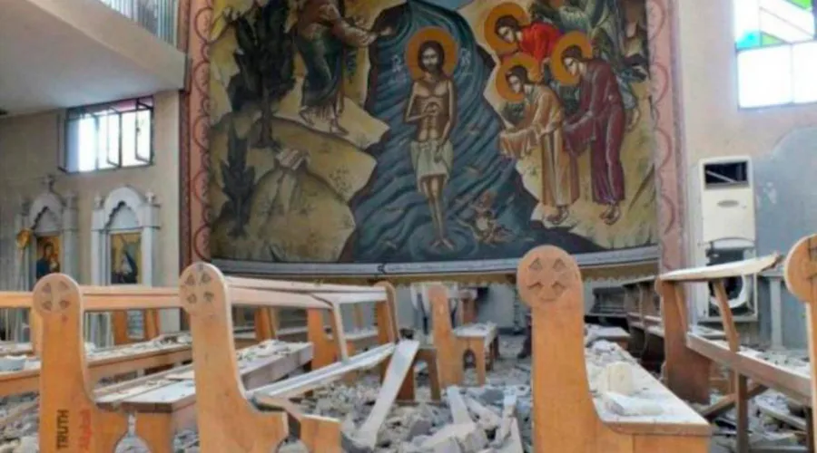 Iglesia destruida por el Estado Islámico (ISIS) / Foto: Twitter de Assyrian?w=200&h=150