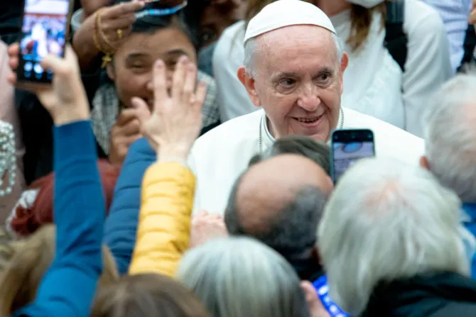 El Papa ofrece una clave para superar las crisis de los matrimonios en dificultades