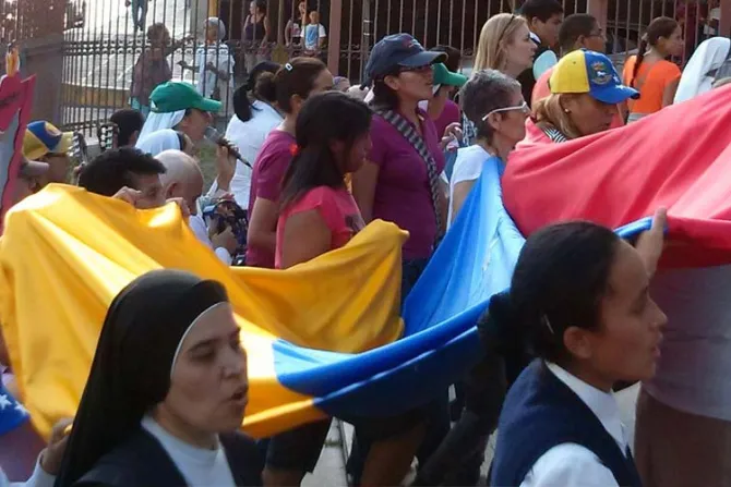 Religiosos piden corregir “arbitrariedades” que llevan a Venezuela a inminente dictadura